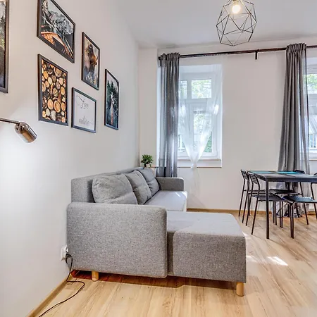 Rentplanet - Nadodrze Apartament *